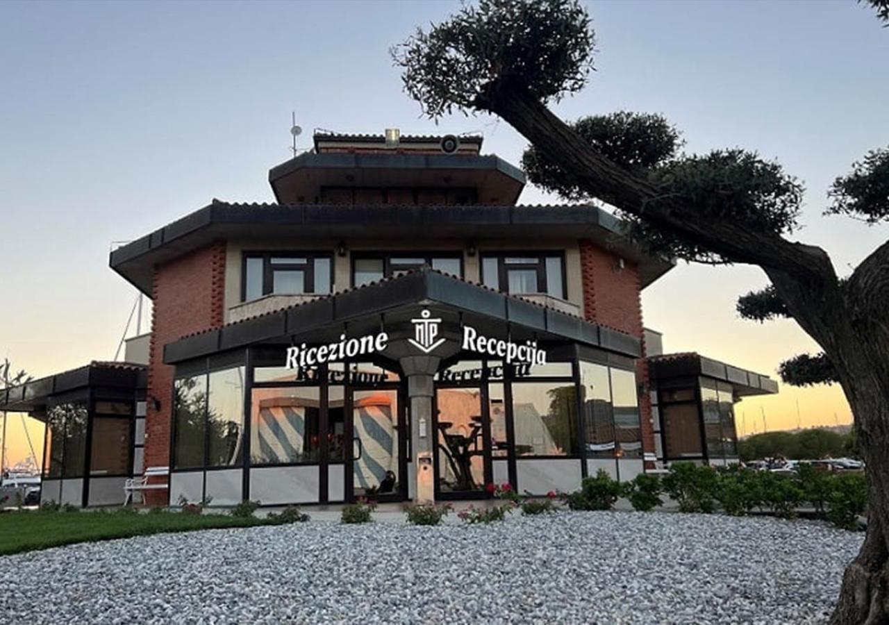 Willa Floating House - Marina Relax Portorož Zewnętrze zdjęcie